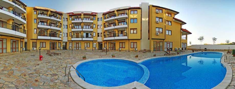 Eggo Apartment - Oasis Beach Apartments Kamchia Bliznatsi Eksteriør billede